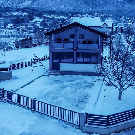 Vikendica Bosnjak Prozor Exteriér fotografie